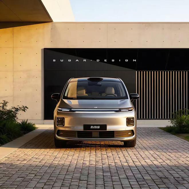 旗舰产品激光雷达+高阶智驾会火零跑全新MPV曝光定位全尺寸(图13) 旗舰产品激光雷达+高阶智驾会火零跑全新MPV曝光定位全尺寸(图13)